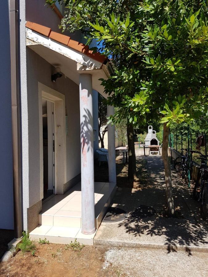 Apartman Krase ميدولين المظهر الخارجي الصورة