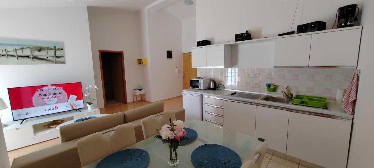 Apartman Krase ميدولين المظهر الخارجي الصورة