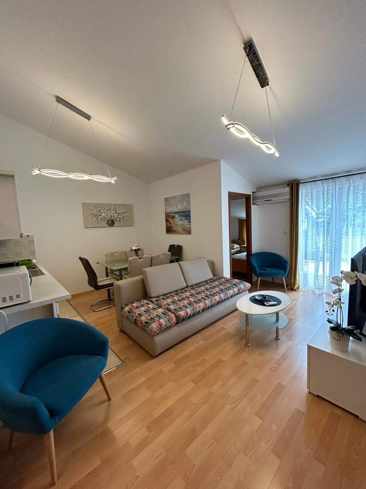 Apartman Krase ميدولين المظهر الخارجي الصورة