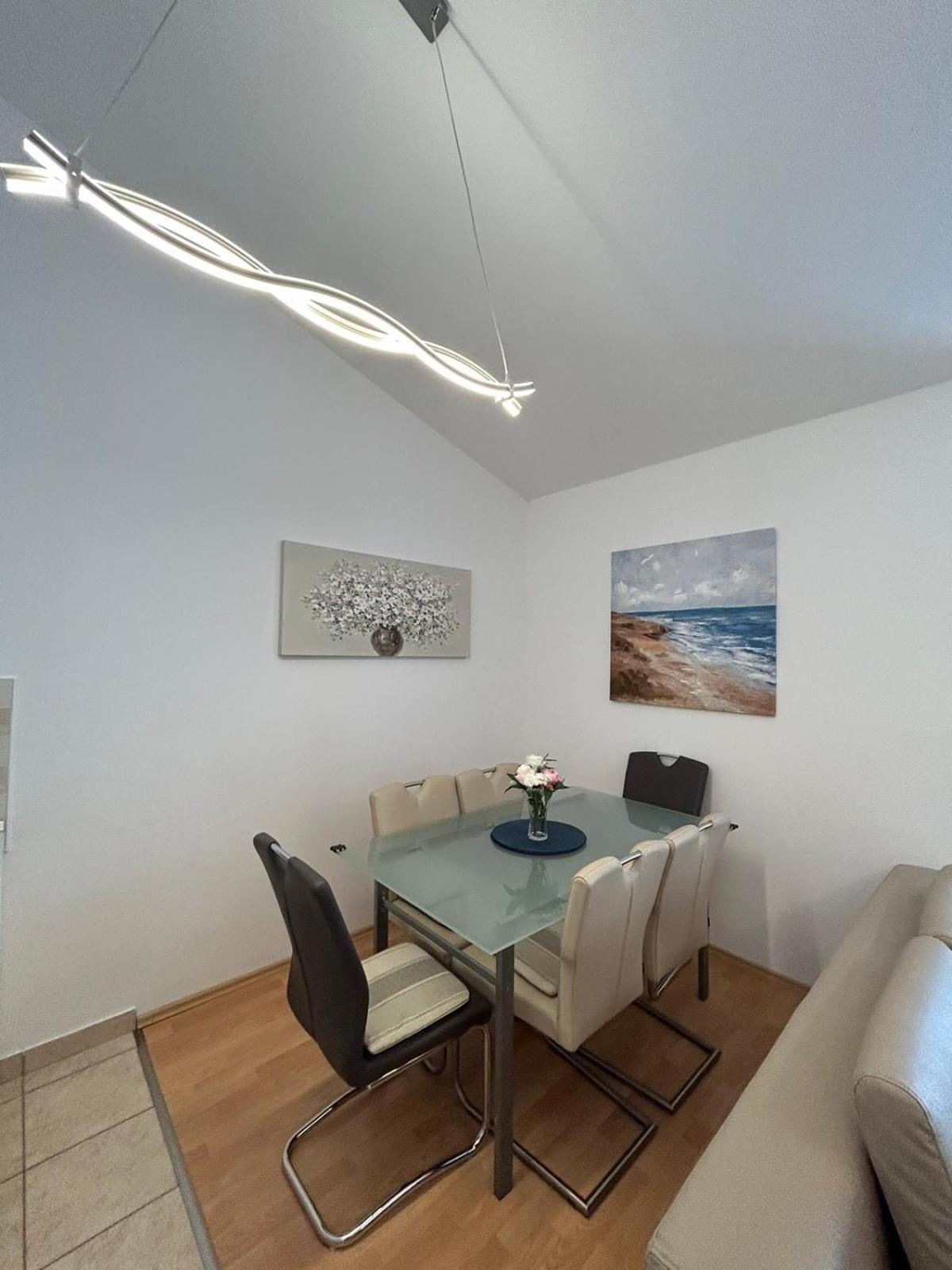 Apartman Krase ميدولين المظهر الخارجي الصورة