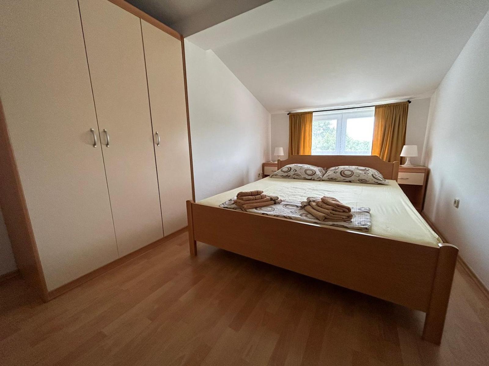 Apartman Krase ميدولين المظهر الخارجي الصورة